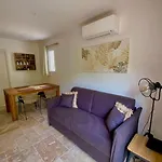 Cosy Proche Avignon Pont-du-gard Appartamento