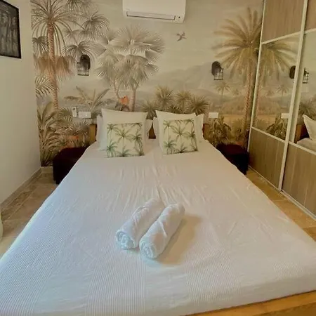 Cosy Proche Avignon Pont-du-gard Διαμέρισμα